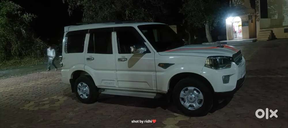 Mahindra Scorpio Diesel 2015