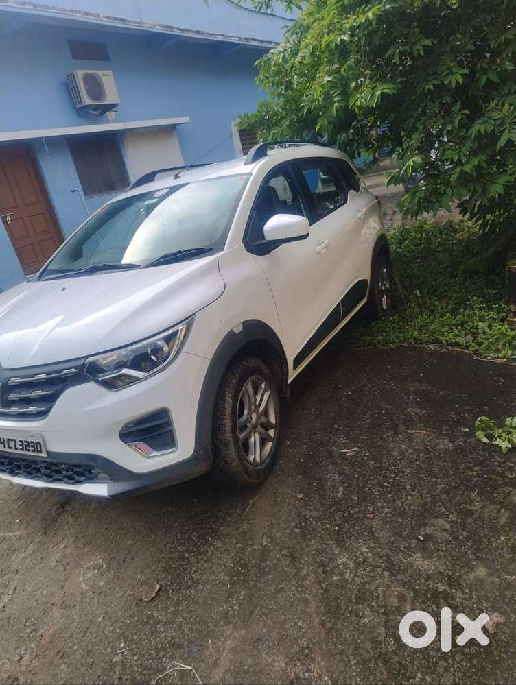 Renault Triber Rxz 2021 Petrol
