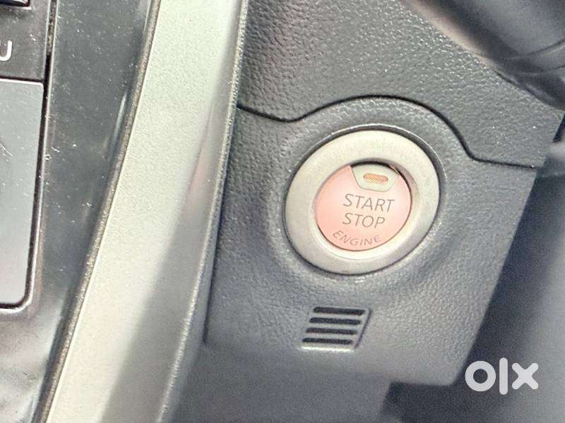 Nissan Micra Xv Cvt, 2017, Petrol