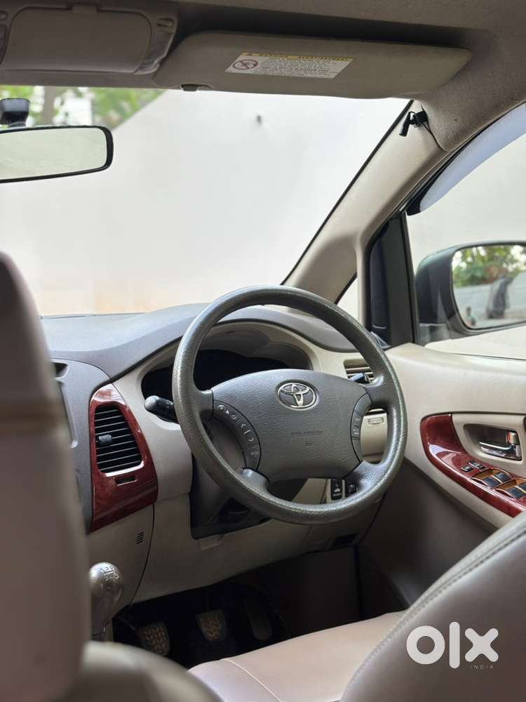 Toyota Innova 2010 Diesel 185000 Km Driven