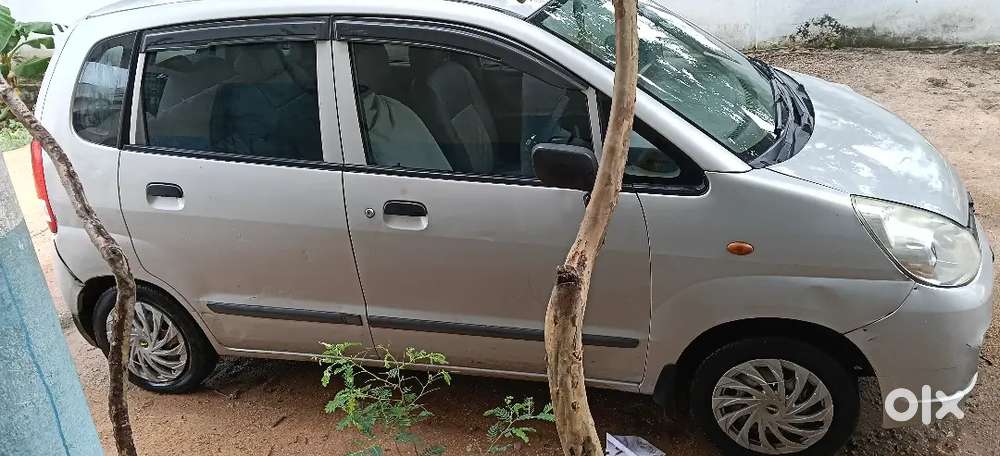 Maruti Suzuki Estilo Lxi 2011 Petrol And Cng