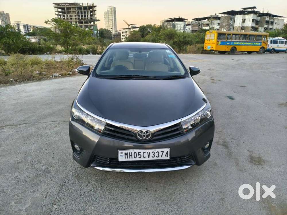 Toyota Corolla Altis 1.8 J, 2016, Petrol