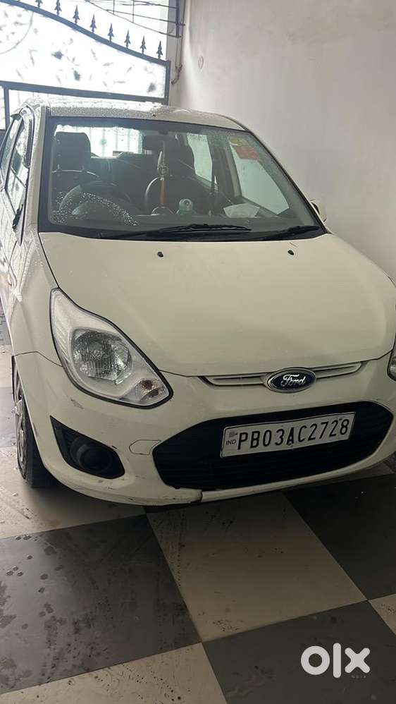 Ford Figo 2012 Diesel 130000 Km Driven