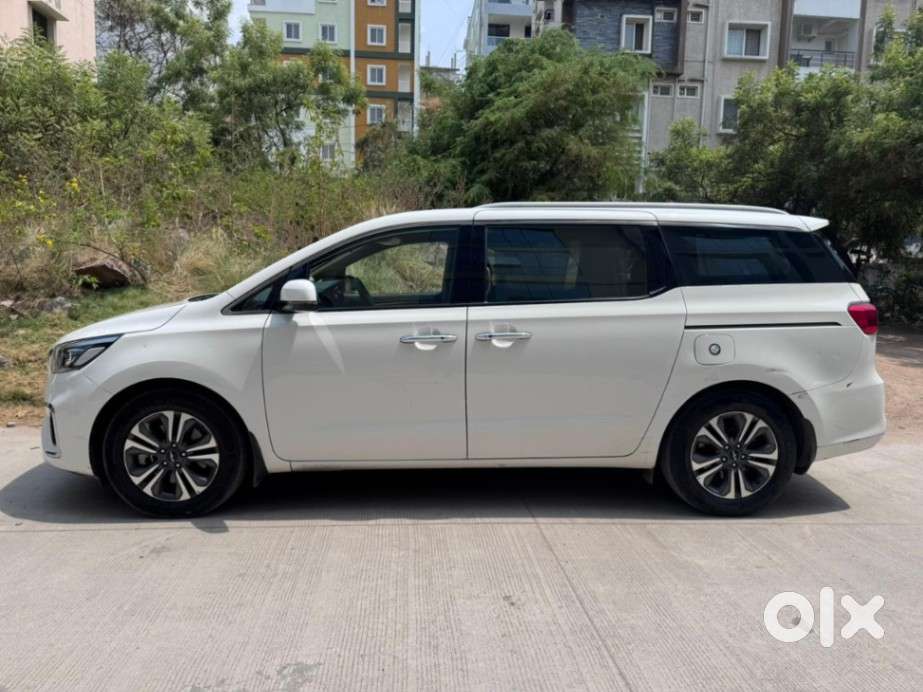 Kia Carnival Limousine, 2021, Diesel