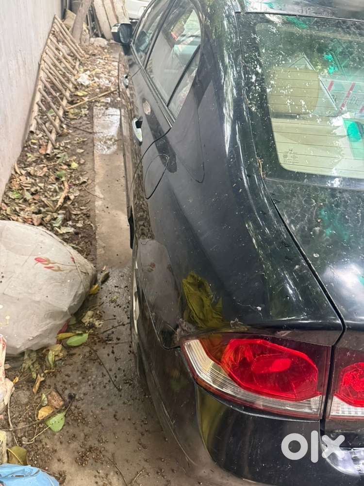 Honda Civic 1.8 At 2010 Petrol