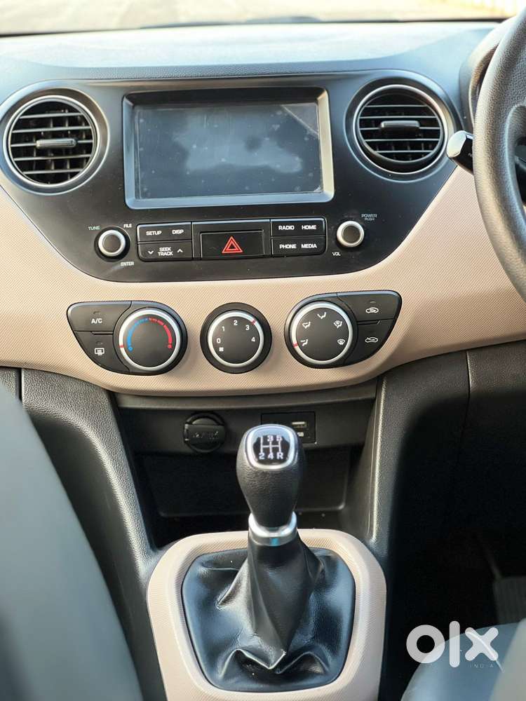 Hyundai Grand I10 Sportz (o) 1.2 At Vtvt, 2018, Petrol