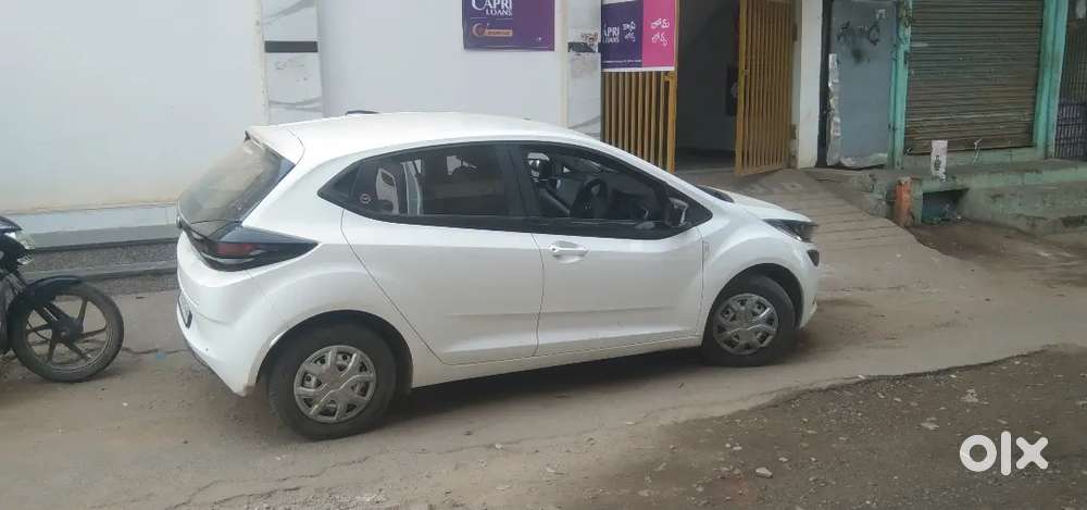 Tata Altroz 2023 Petrol 19000 Km Driven