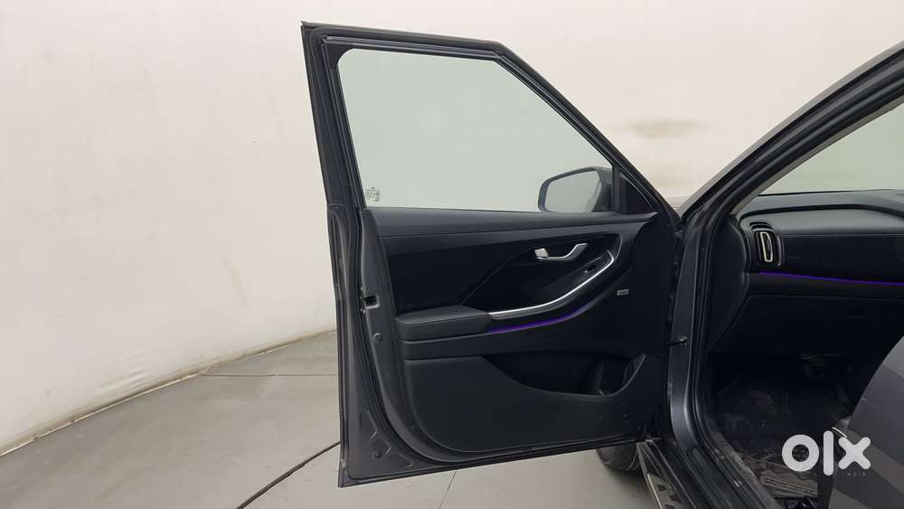 Hyundai Alcazar 1.5 Tdct Signature (o) 7s Petrol, 2023, Petrol