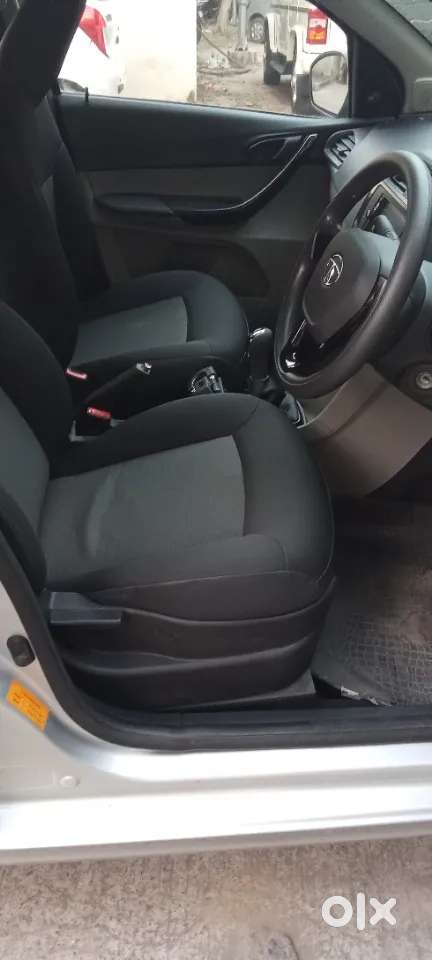 Tata Tiago 1.2 Revotron Xm, 2018, Petrol