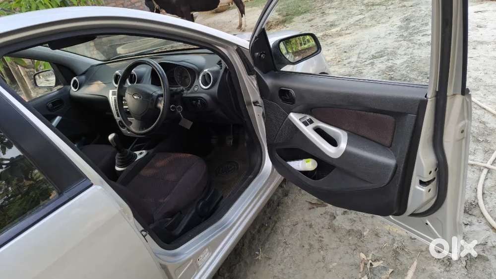 Ford Figo 1.2p 2012 Petrol Manual