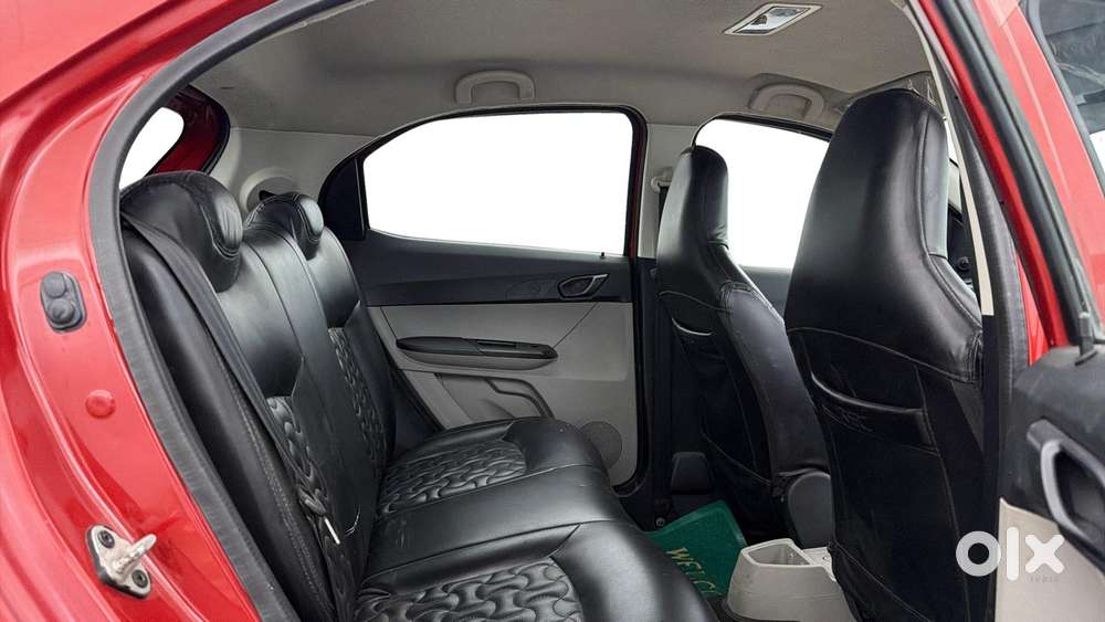 Tata Tiago 1.2 Revotron Xm, 2018, Petrol