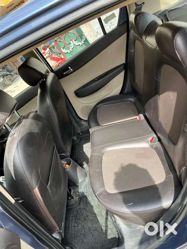 Hyundai Car Manual 2012