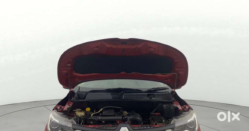 Renault Triber Rxz Easy-r Amt, 2021, Petrol