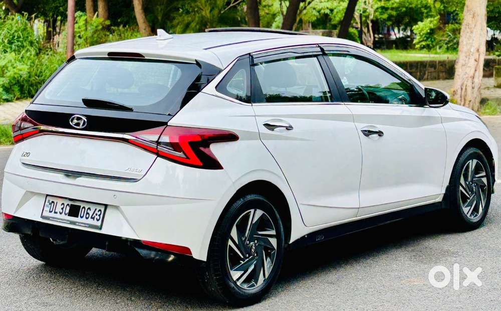 Hyundai New I20 1.2 Asta (o) Mt, 2023, Petrol