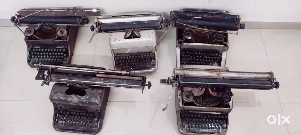 Vintage Typewriter