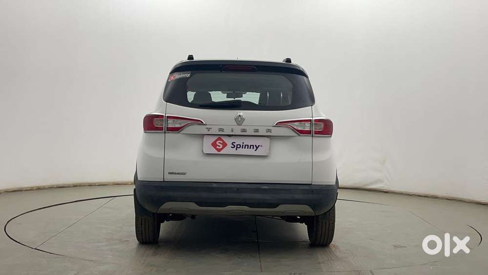 Renault Triber 1.0 Rxz Dual Tone, 2022, Petrol