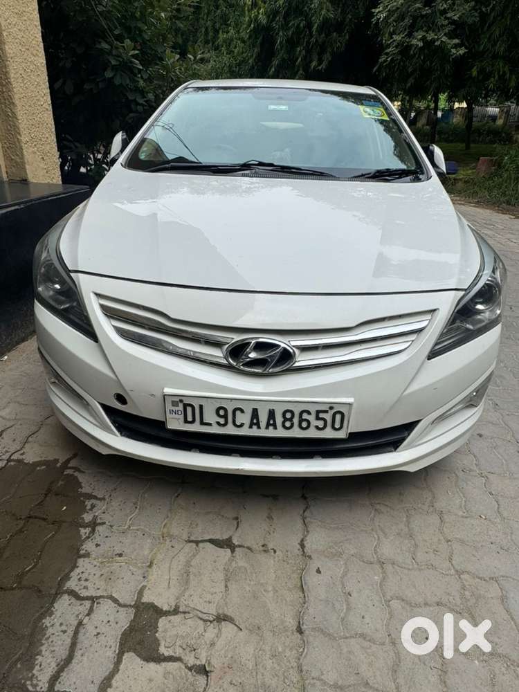 Hyundai Verna Petrol 2015