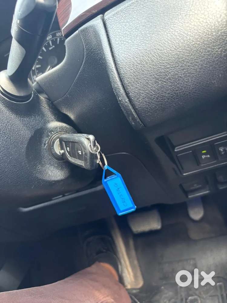 Toyota Innova Crysta, 2016, Diesel