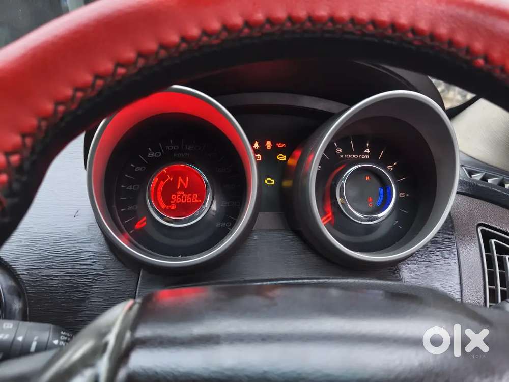 Mahindra Xuv500 2013 Diesel Well Maintained