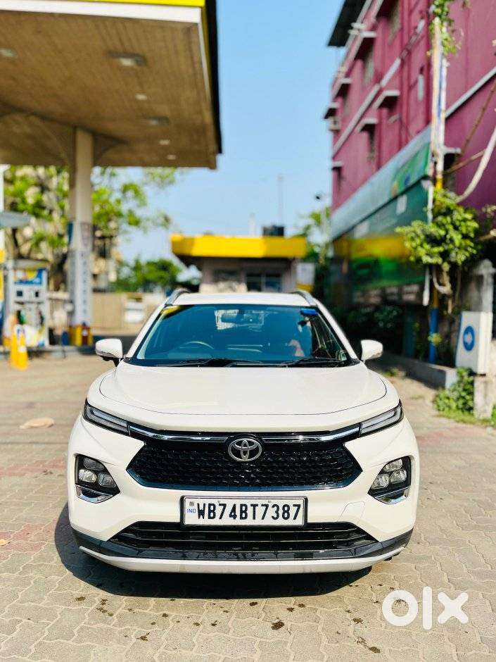 Toyota Urban Cruiser Taisor V 1.0 Petrol Mt, 2024, Petrol