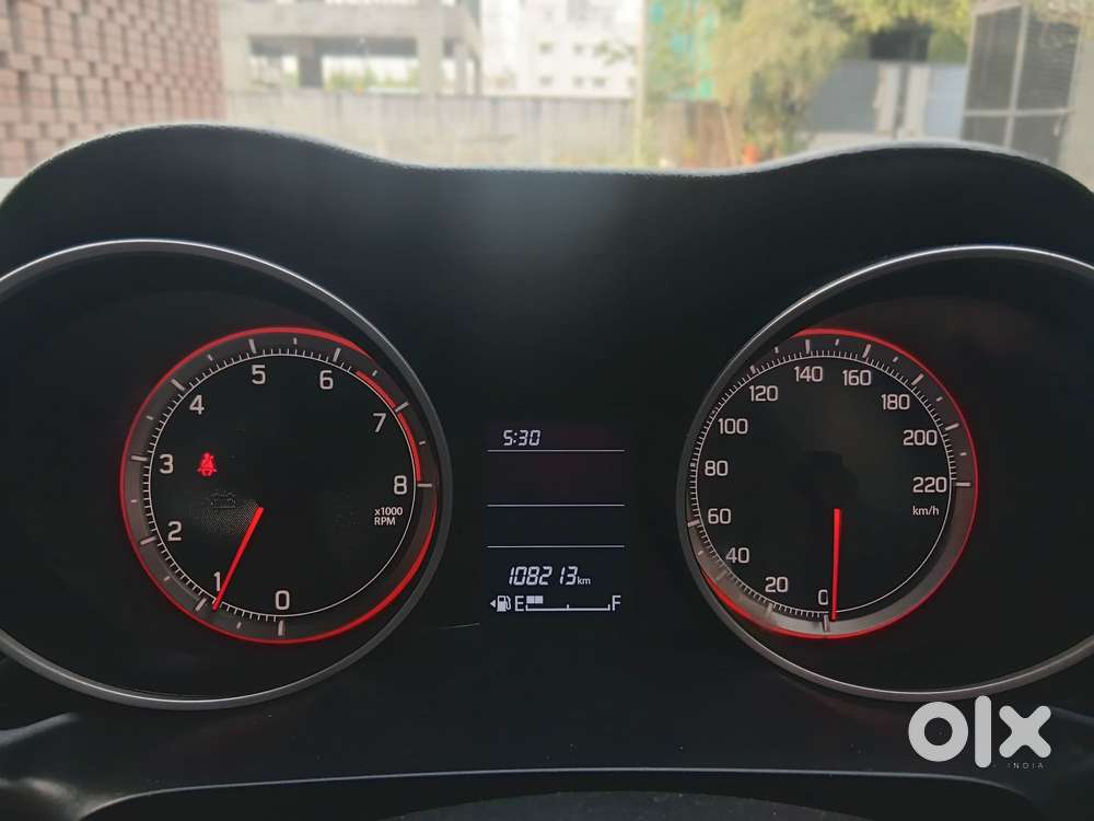 Maruti Suzuki Swift Vxi + Manual, 2019, Petrol