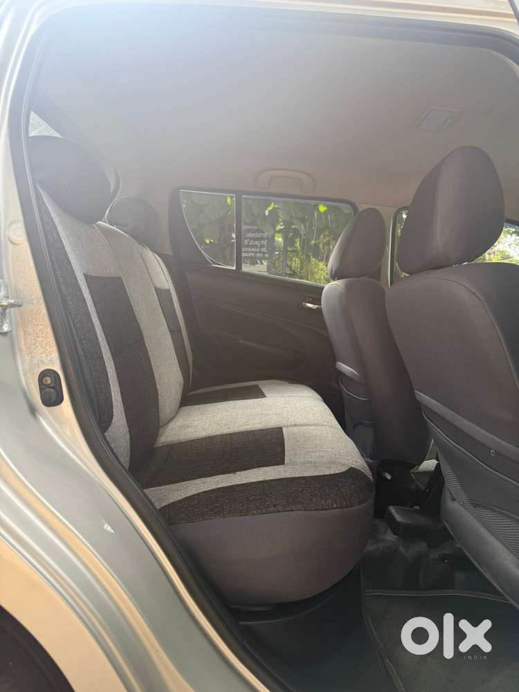 Maruti Suzuki Swift Vvt Zxi, 2015, Petrol