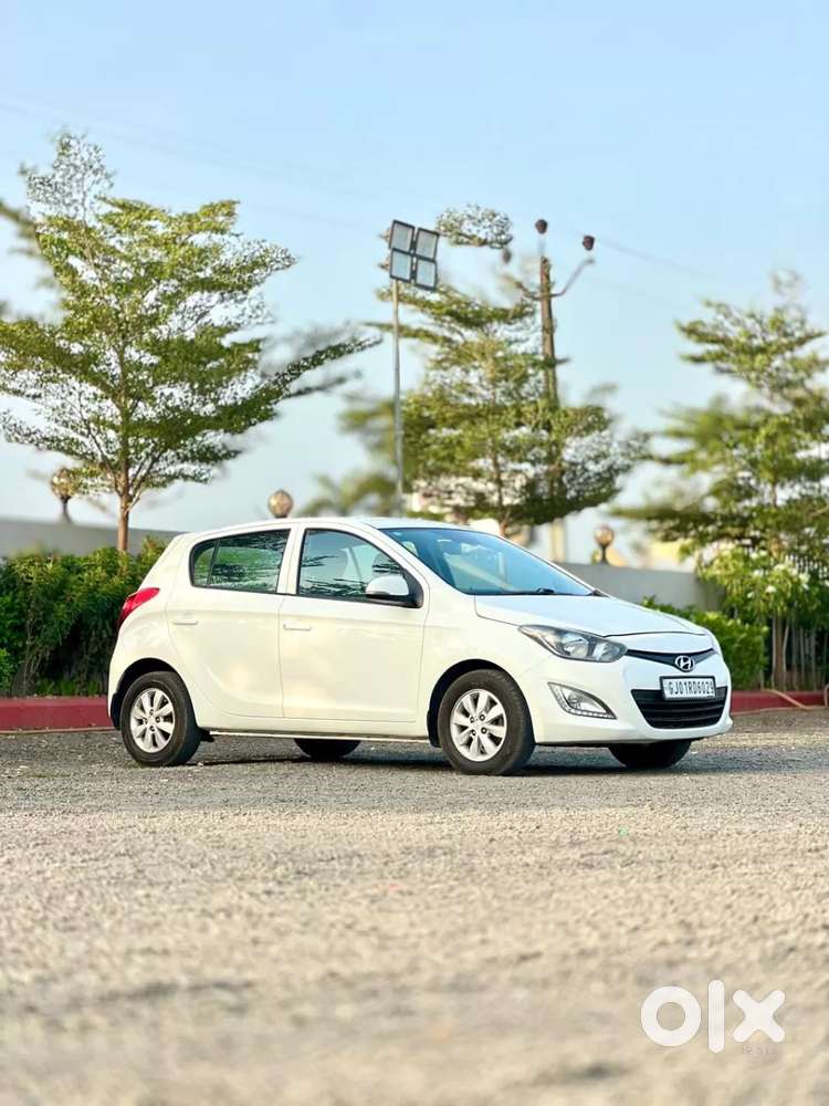 Hyundai I20 Sportz 1.4 Crdi, 2014, Diesel