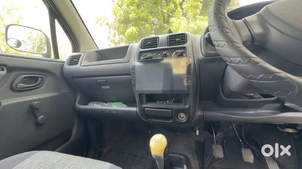 Well Maintain Car. Koi Kharcha Nhi He Car Me. Call Number