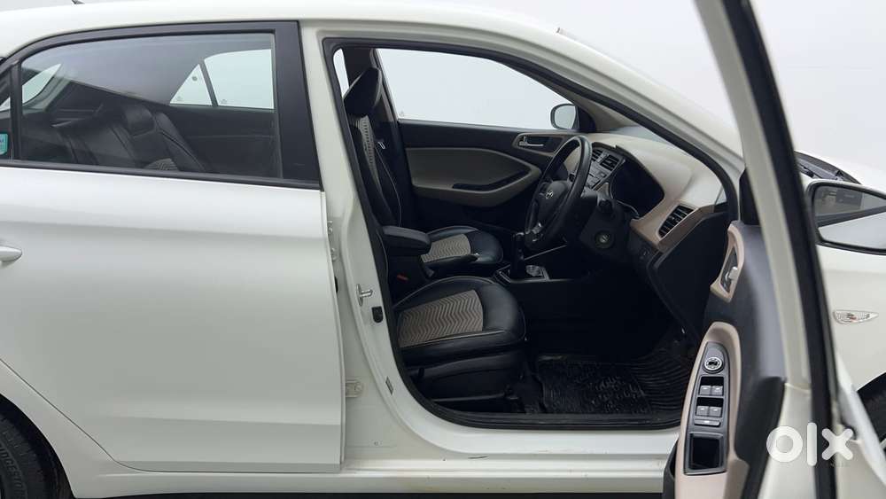 Hyundai Elite I20 [ ] 1.2 Magna, 2015, Petrol