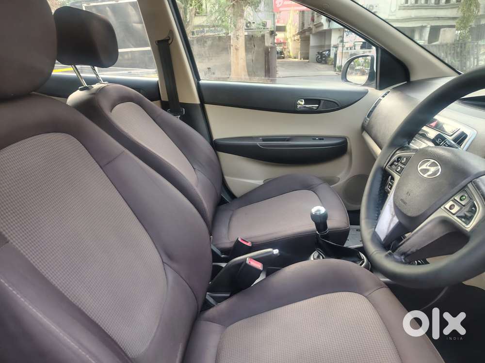 Hyundai I20 Sportz 1.2 Mt, 2014, Petrol