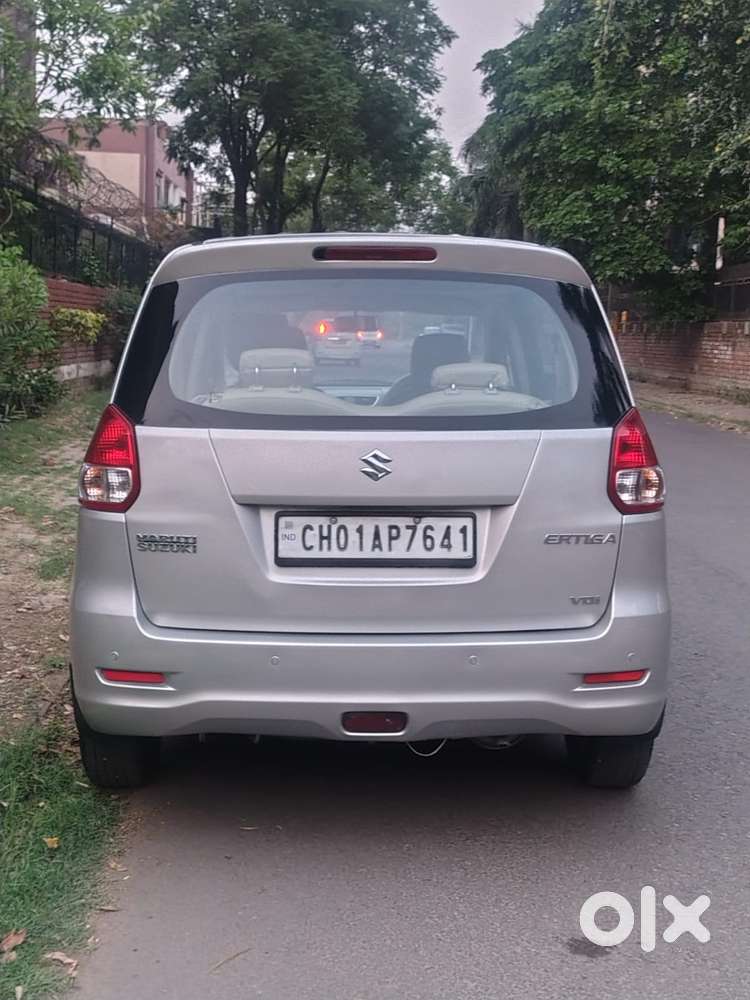 Maruti Suzuki Ertiga 2012-2015 Vdi, 2012, Diesel