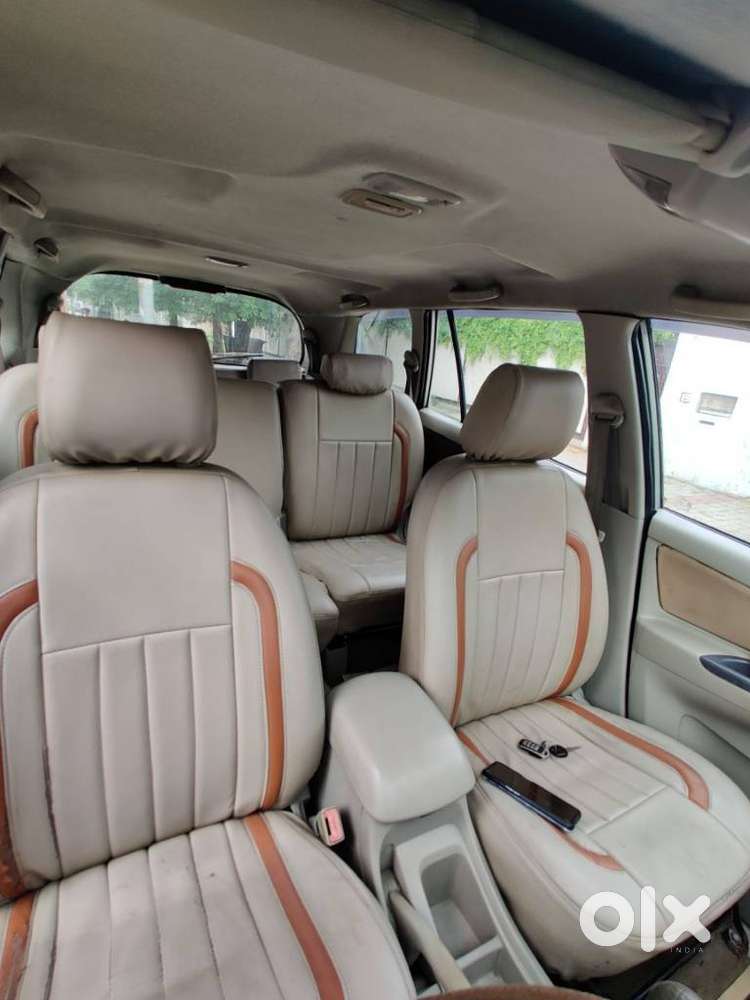 Toyota Innova 2.5 Z Diesel 7 Seater, 2009, Diesel