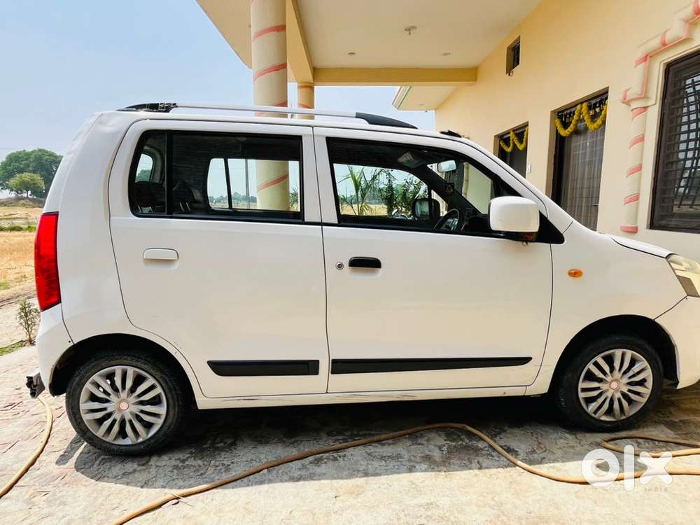 Maruti Suzuki Hybrid 2016