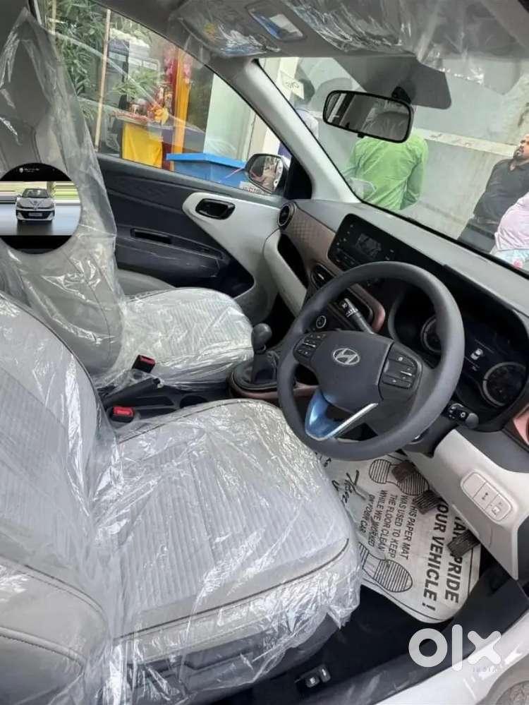 Minimum 1lakh Down Payment Pr Hyundai Aura  Cng & Hybrids 0km Driven