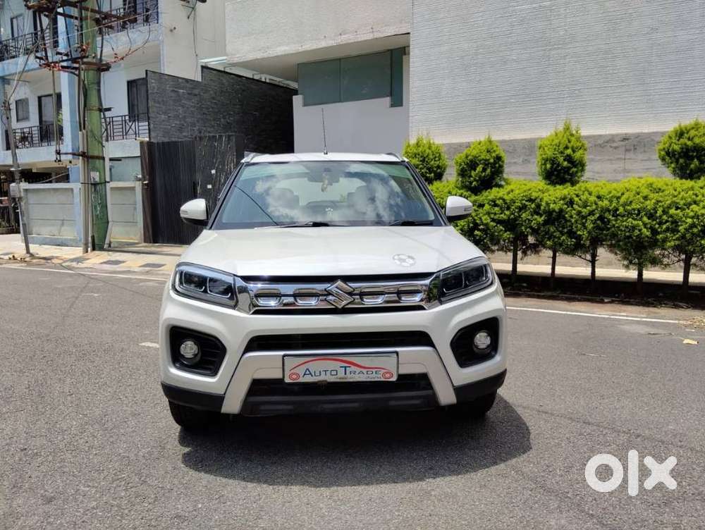 Maruti Suzuki Brezza 1.5 Zxi Smart Hybrid, 2022, Petrol