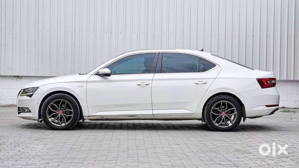 Skoda Superb L&k 1.8 Tsi At, 2018, Petrol