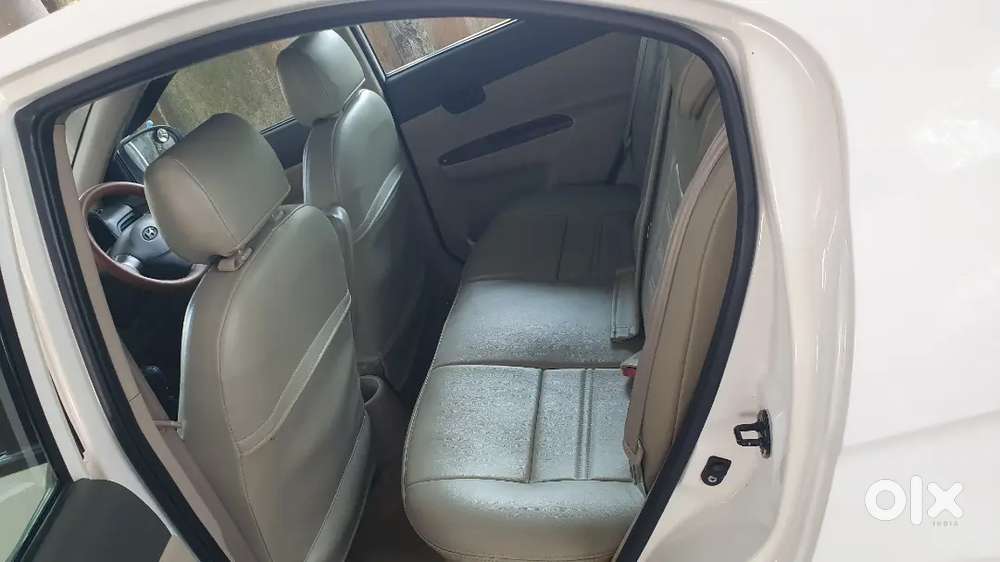 Hyundai Verna Crdi Sx Vgt 2009 Model