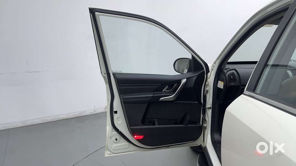 Mahindra Xuv500 W11 At, 2021, Diesel