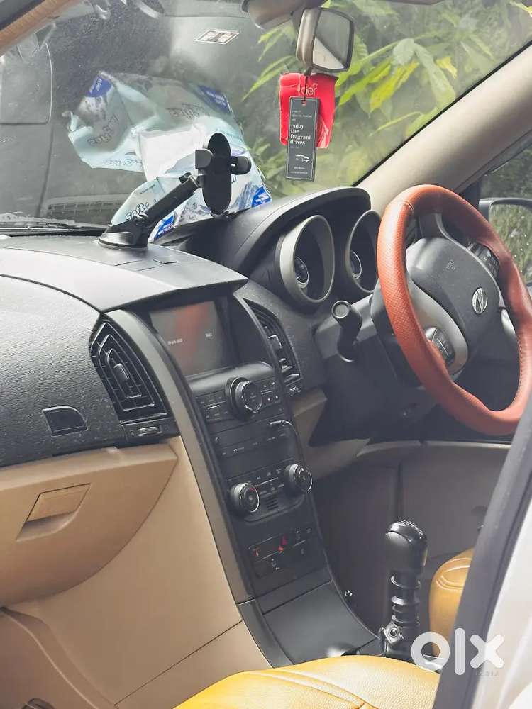 Mahindra Xuv500 2015 Diesel 99000 Km Driven