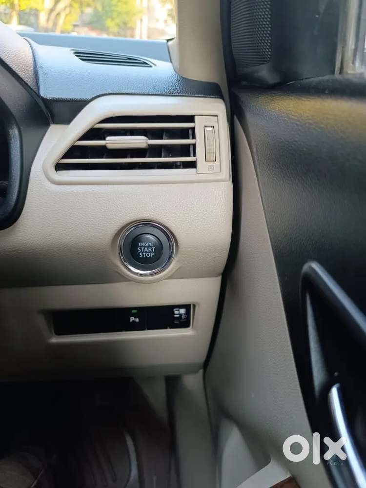Maruti Suzuki Dzire 2017 Petrol Well Maintained