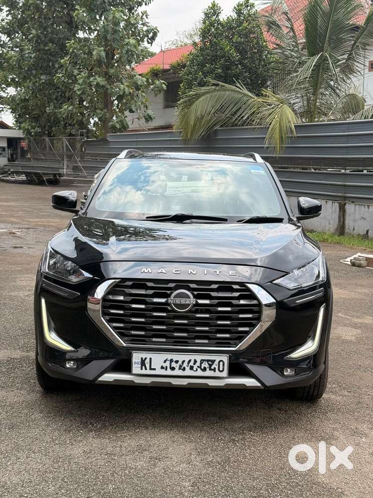 Nissan Magnite 1.0 Xv Turbo Cvt, 2022, Petrol