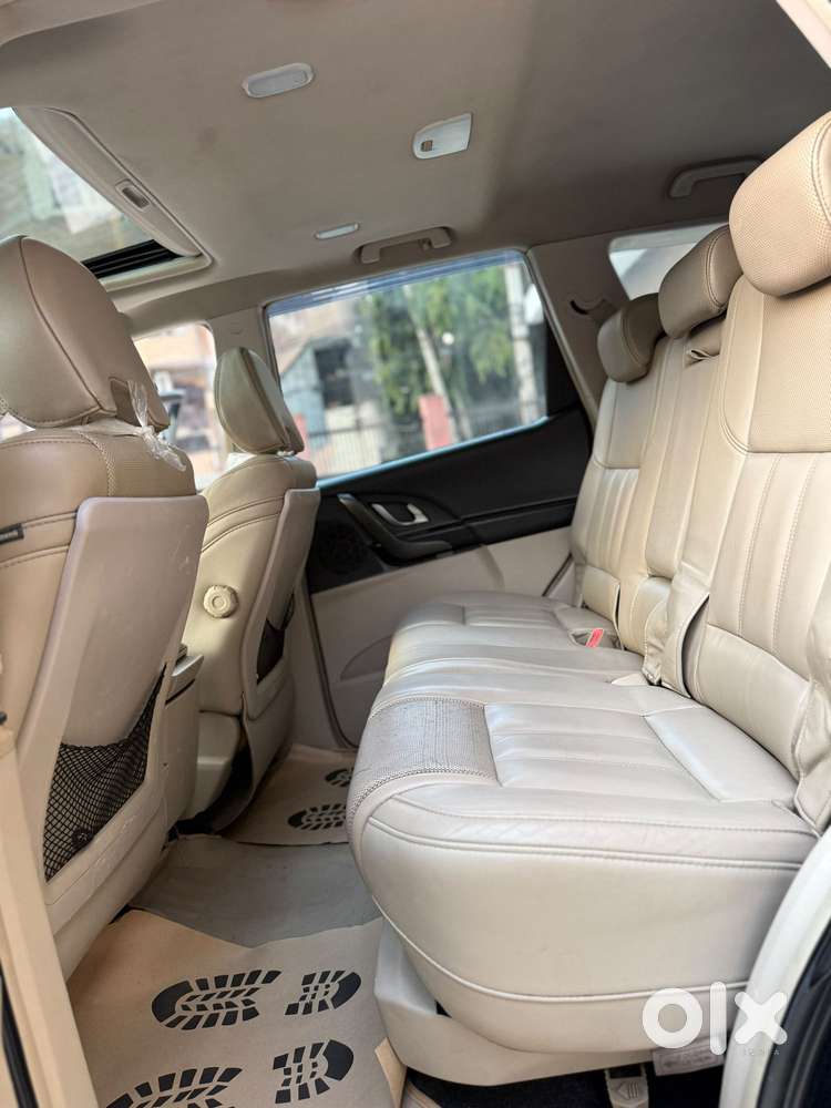 Mahindra Xuv500 2.2 W10, 2017, Diesel