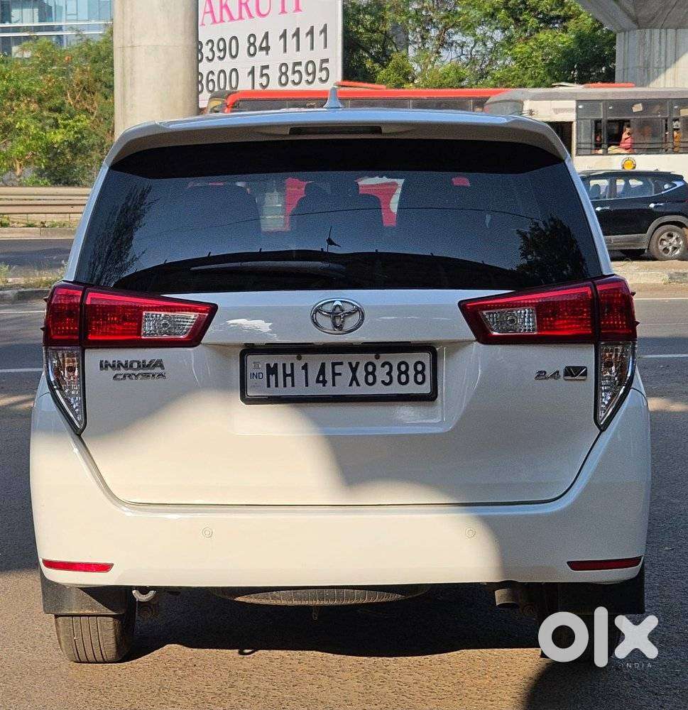 Toyota Innova Crysta 2.4 V, 2017, Diesel
