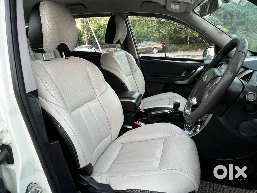 Mahindra Xuv500 W7, 2020, Diesel