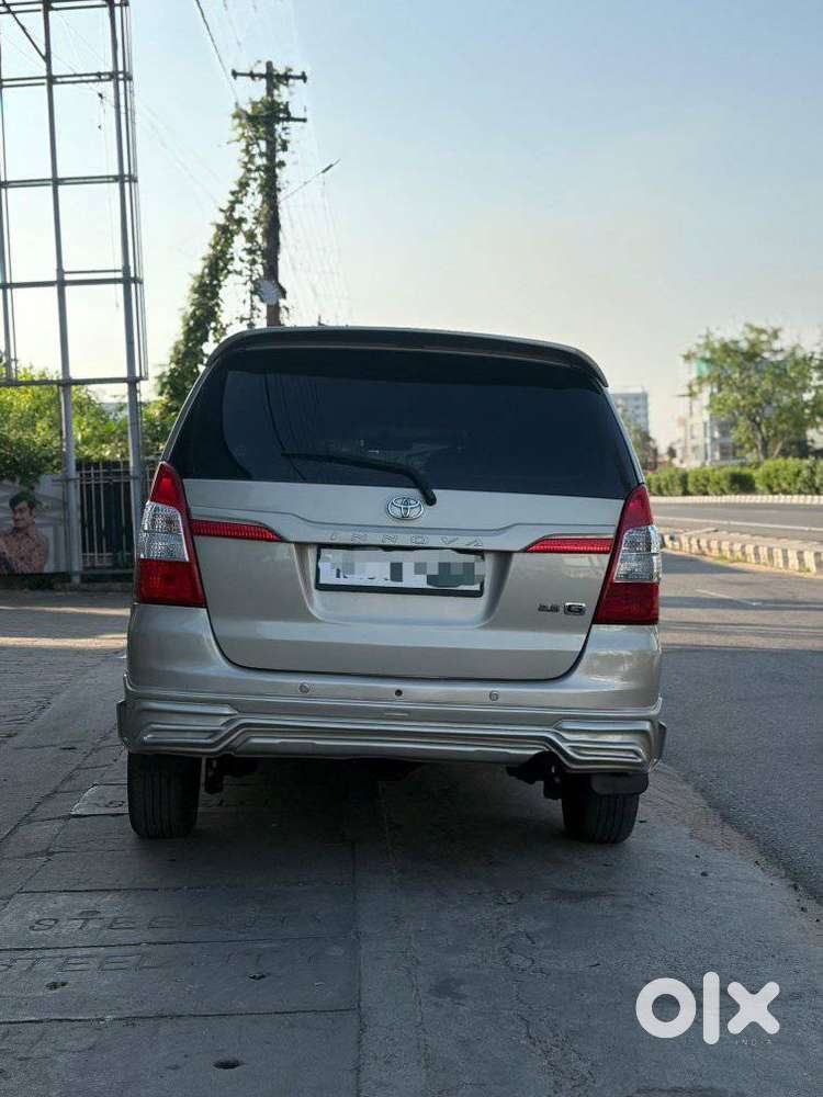 Toyota Innova 2.5 G (diesel) 7 Seater, 2015, Diesel
