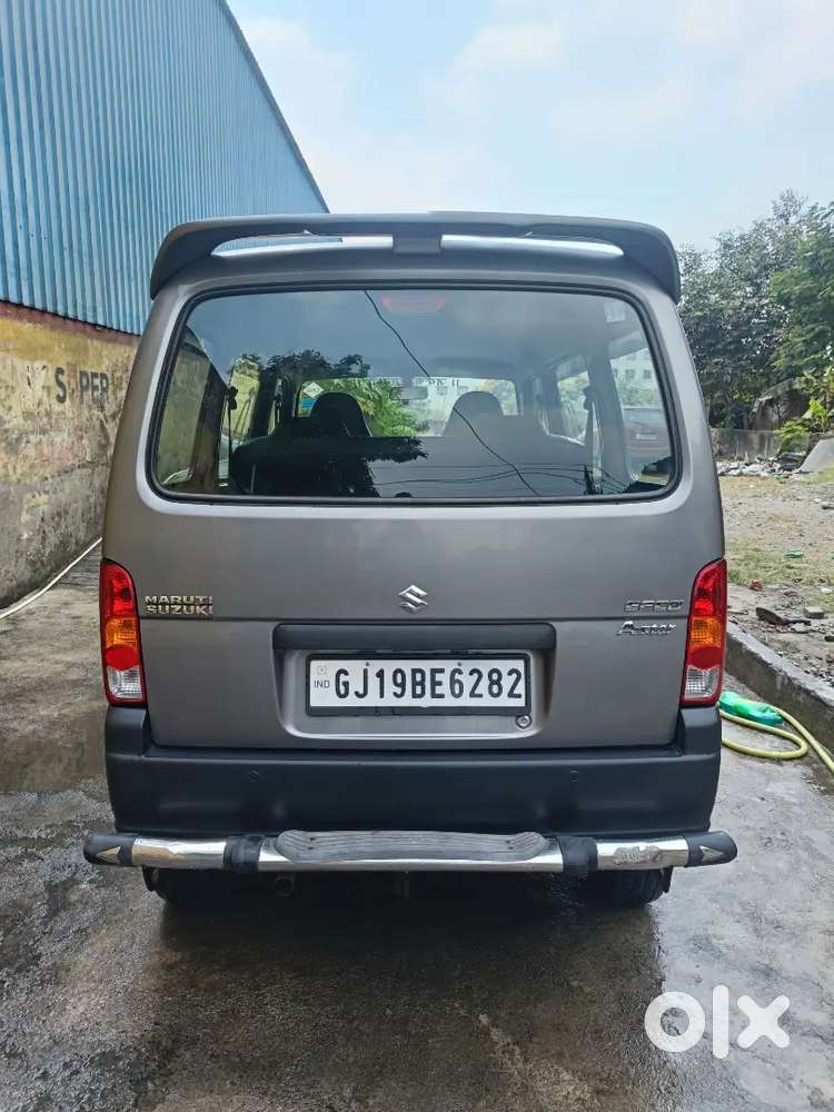 Very Good Condition One Handed Usge