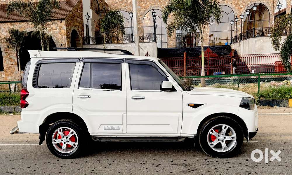 Mahindra Scorpio, 2015, Diesel