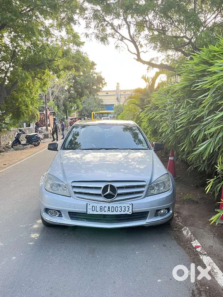 Mercedes Benz C200
