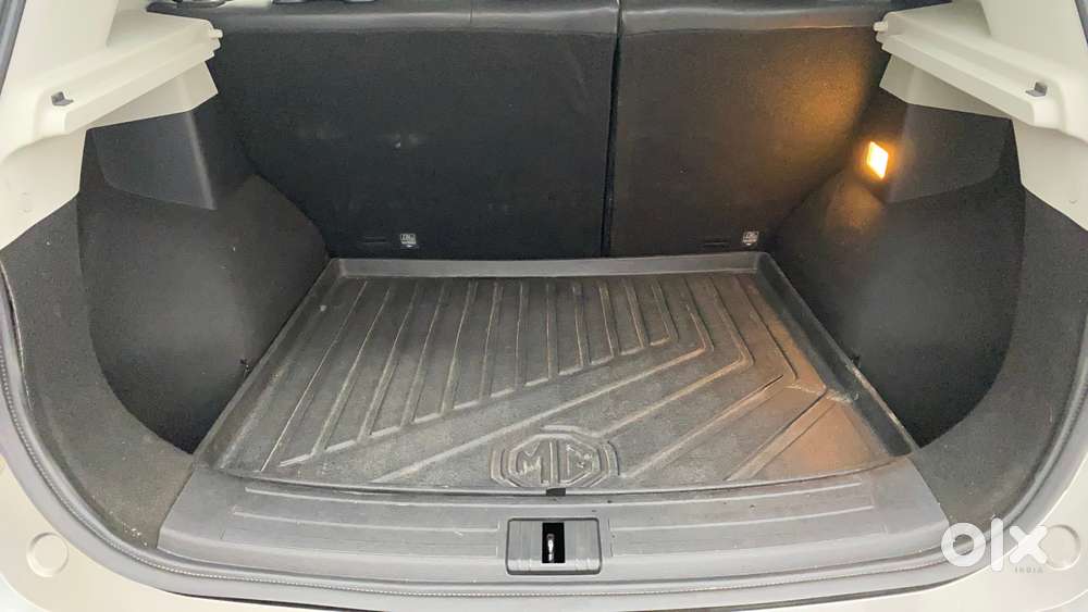 Mg Astor 1.3 Savvy Turbo At S Red, 2023, Petrol