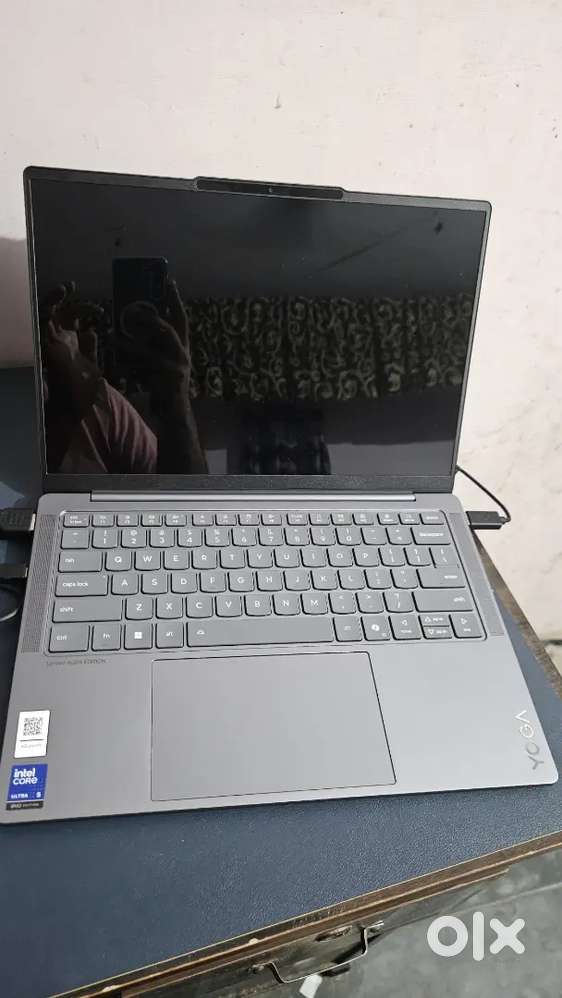 Lenovo Yoga 7 Aura Edition, 32GB / 1TB, Intel Ultra 5 228V, 1.19 Kg